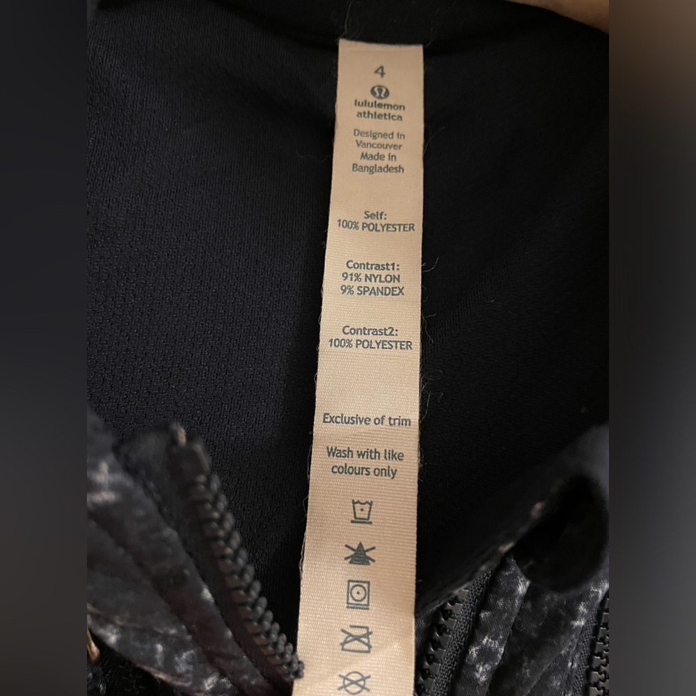 Lululemon jacket - Picture 3 of 3